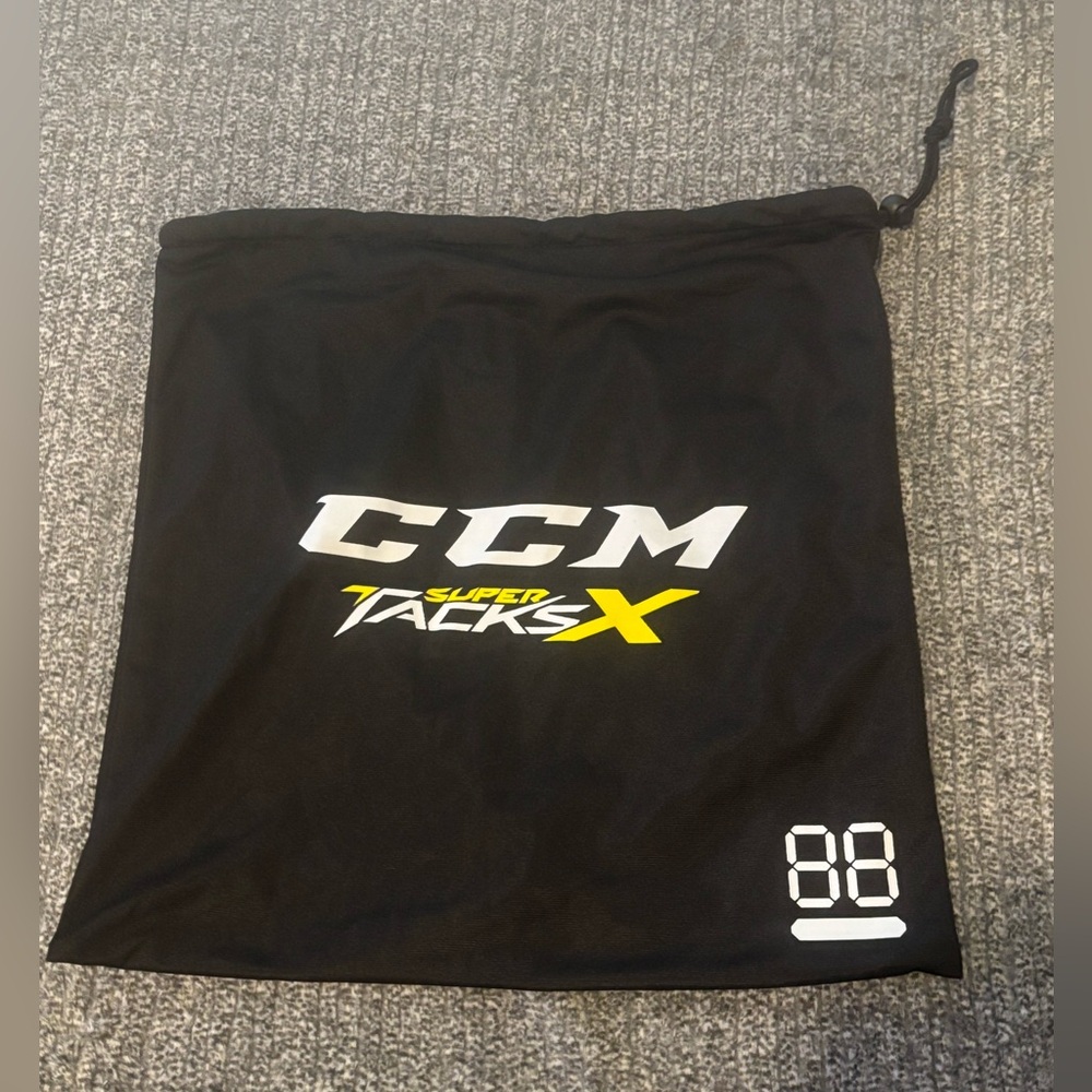 CCM Super Tacks X Hockey Helmet Protective Bag New